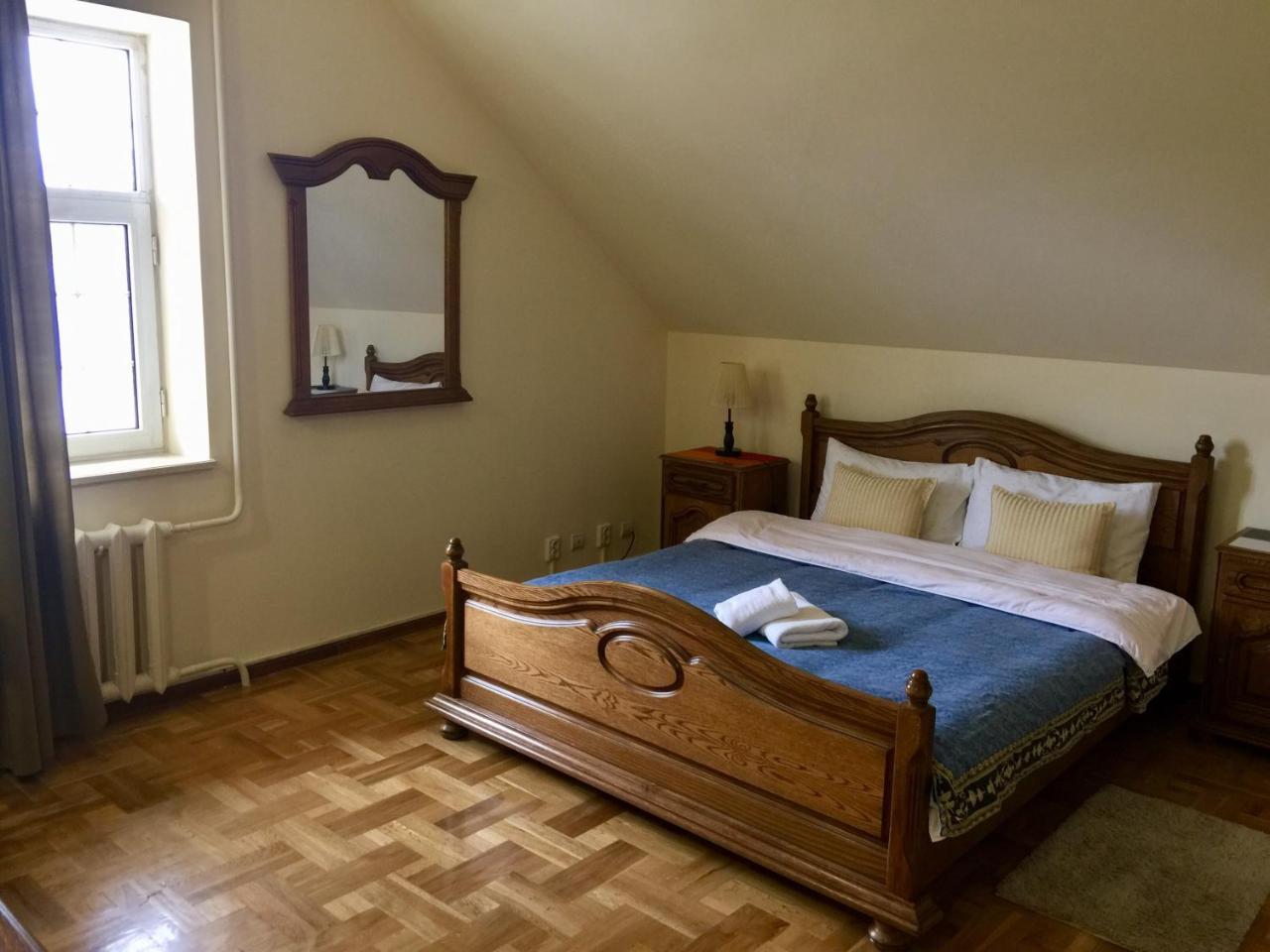 Astoria Garden Hotel Бишкек Екстериор снимка