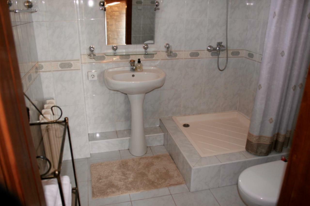 Astoria Garden Hotel Бишкек Екстериор снимка